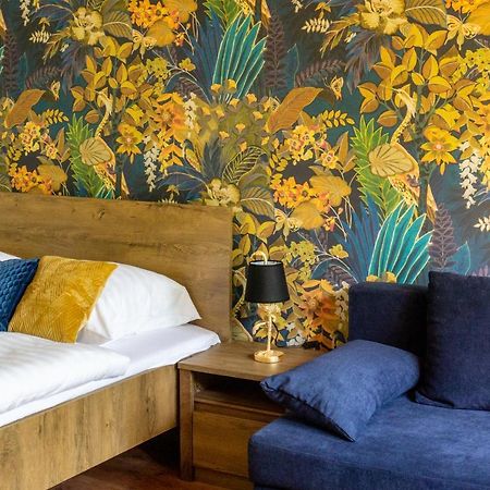 Secret Garden Apartman 미슈콜츠 외부 사진