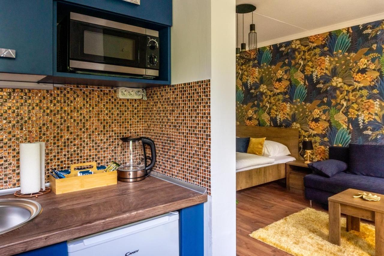 Secret Garden Apartman 미슈콜츠 외부 사진